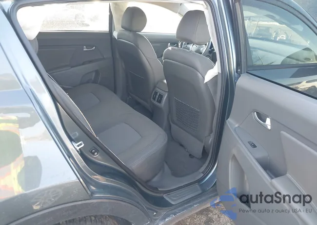 KNDPBCAC8F7711125: 44326870