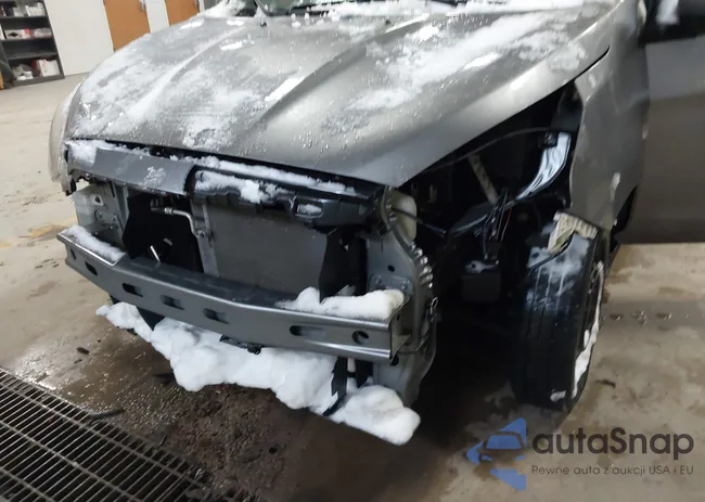 ML32A3HJ9HH004097: 44326898