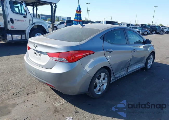 KMHDH4AE6DU688799: 44326918