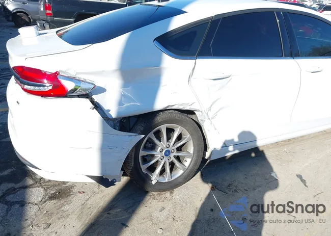 3FA6P0H72HR316802: 44327998