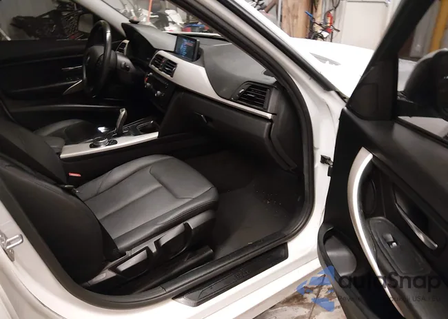 WBA3C3C53FP664500: 44328021