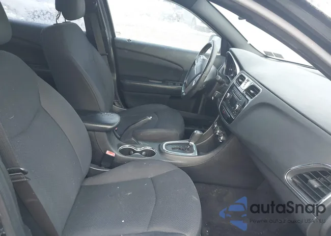 1C3CCBBG9EN158474: 44328024