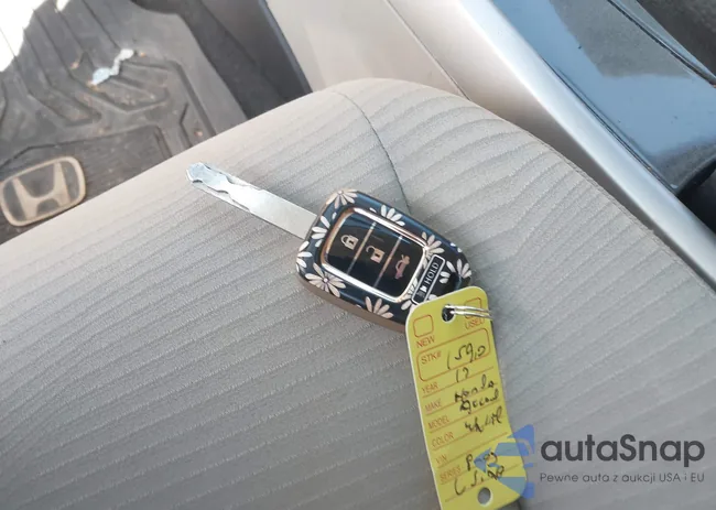 1HGCR2F32HA296436: 44328068