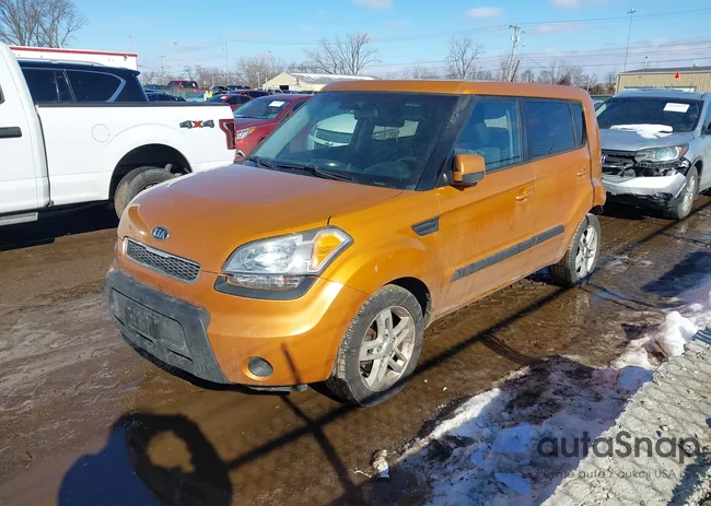 KNDJT2A28B7317705: 44328093