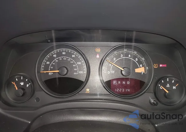 1C4NJRBB8GD706951: 44328353