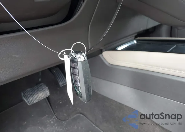 5LMCJ2D98LUL15360: 44328385