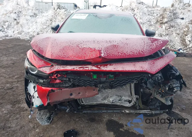 3MVDMBBM7SM820916: 44328399