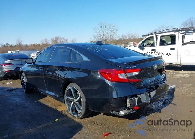 1HGCV2F30MA028698: 44328411