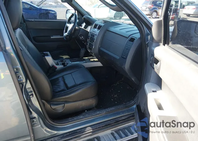 1FMCU9DG1BKB39344: 44328454