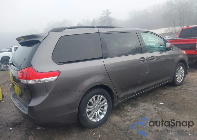 5TDYK3DC6CS278616: 44328532