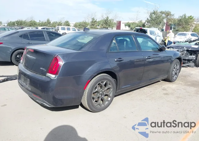 2C3CCAGG4JH267401: 44327593