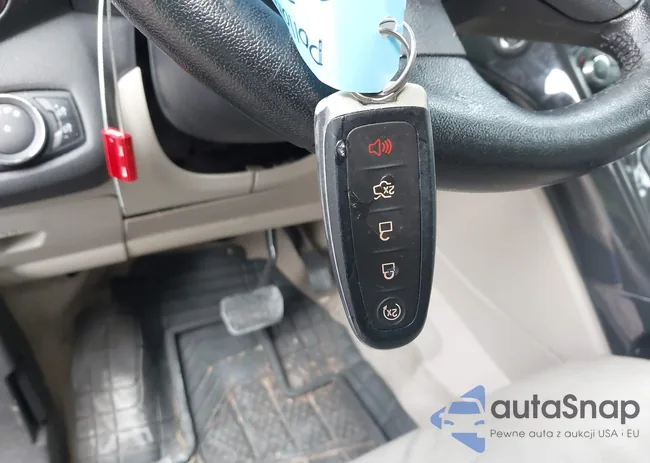 1FMCU0J99FUA26768: 44327711