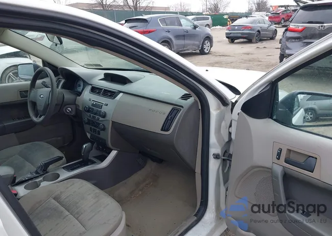 1FAHP3FN3AW189038: 44327718