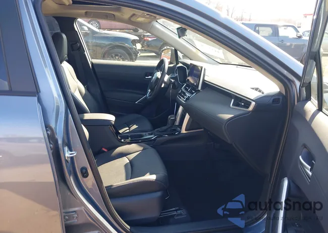 7MUDAABG8RV110826: 44327783