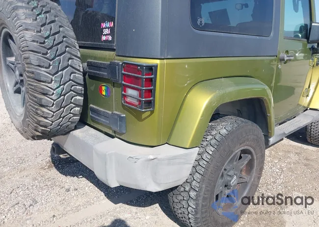 1J4FA54108L512398: 44327785