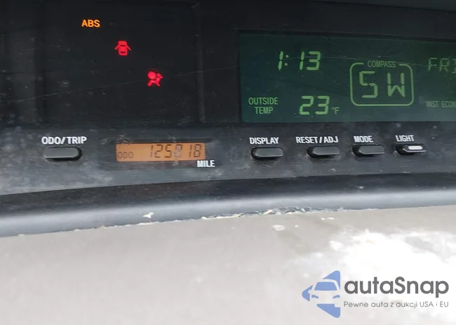 4T1BF28B2YU015785: 44327795