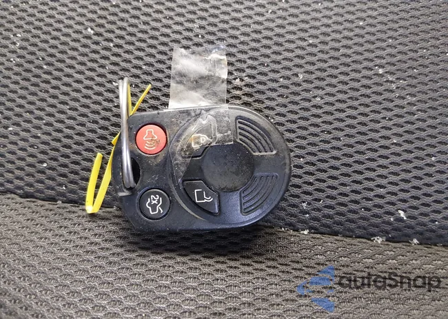 1FADP3F23EL164846: 44327873