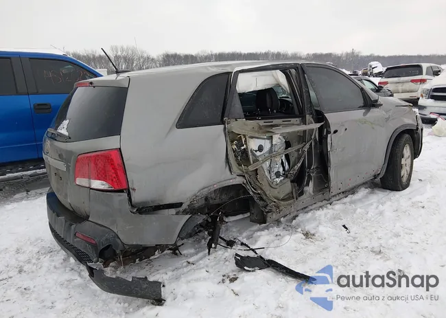 5XYKTCA12BG054986: 44327890