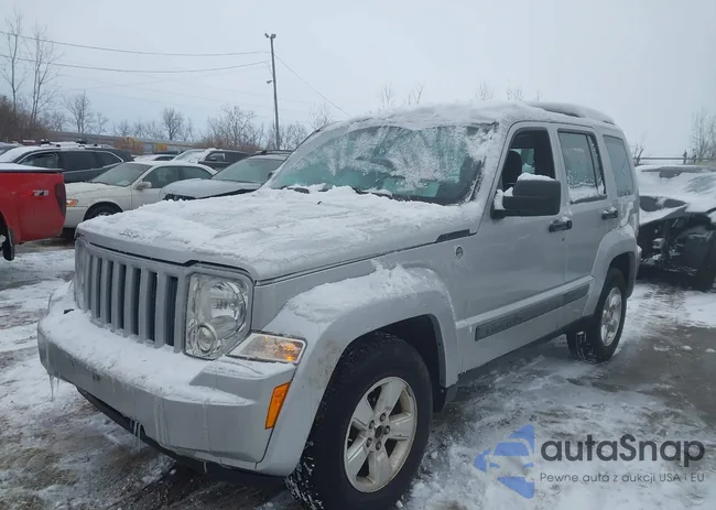 1C4PJMAK2CW141057: 44327925