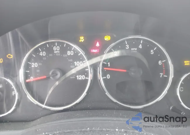 1C4PJMAK2CW141057: 44327925