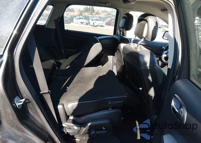 3C4PDDEG4KT771079: 44329059