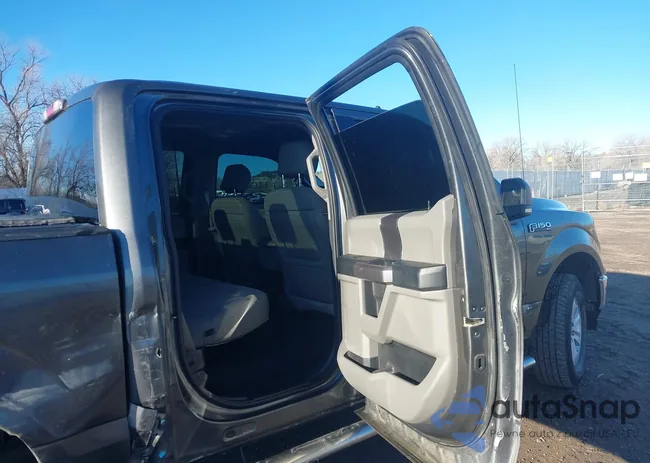 1FTEW1EB3KKD74520: 44329100