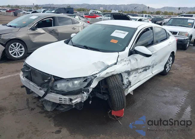 19XFC2F56JE015577: 44329108