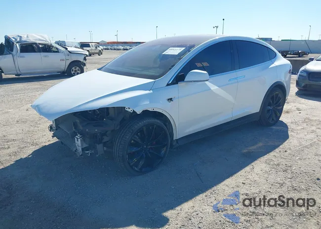 5YJXCBE24LF231419: 44329138