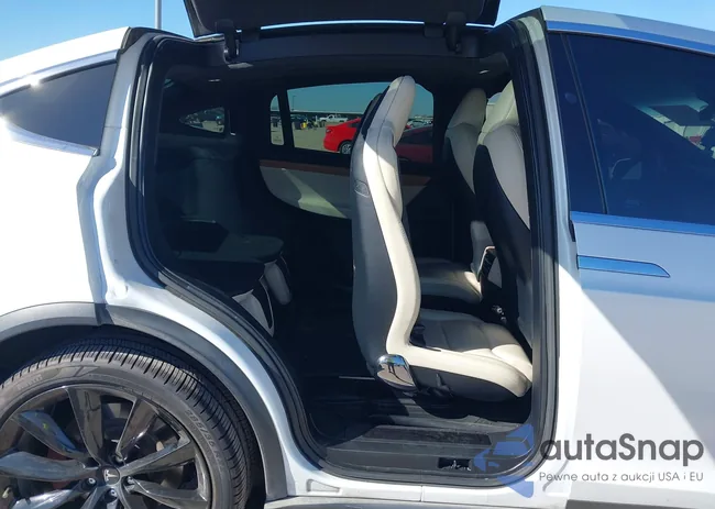 5YJXCBE24LF231419: 44329138