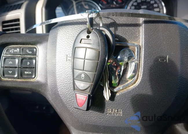 1C6RD7KT2CS251596: 44329173