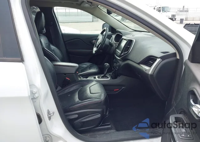 1C4PJMBS9FW522293: 44329203