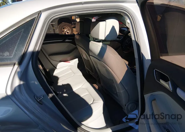 WAUA7GFF2G1012690: 44329224