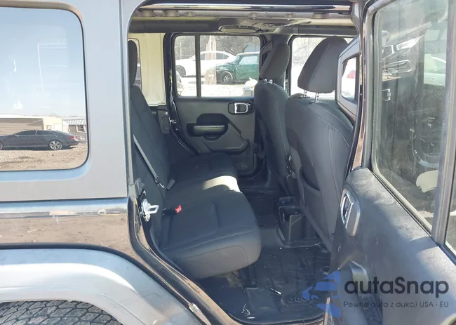 1C4HJXDNXJW243781: 44329263