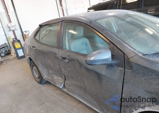 2T1BURHE8GC576260: 44329287