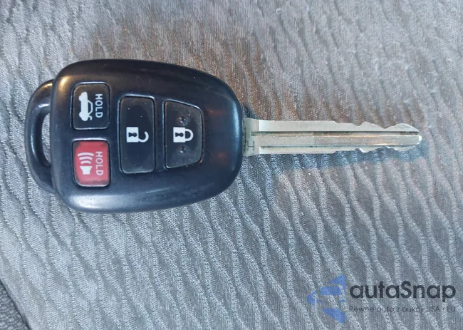 2T1BURHE8GC576260: 44329287