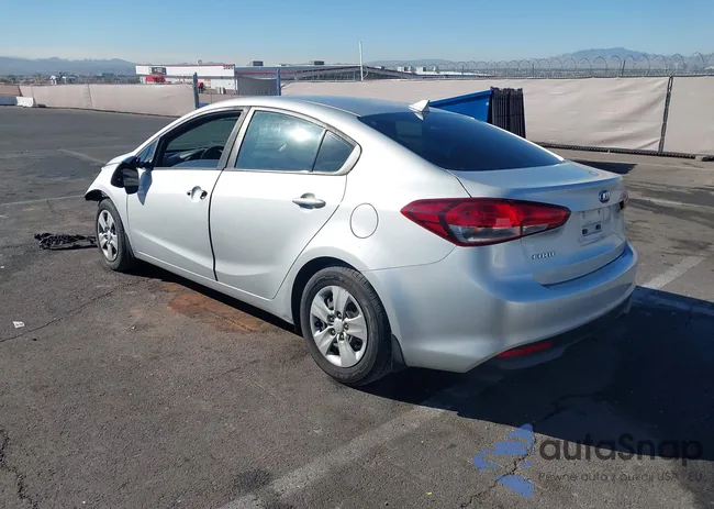 3KPFK4A7XJE234162: 44329364