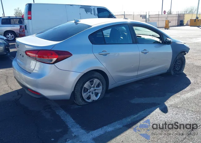 3KPFK4A7XJE234162: 44329364