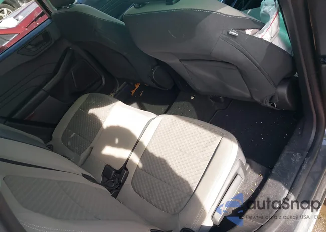 1FMCU9G62NUB45567: 44329393