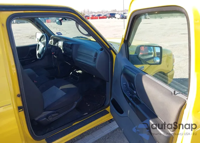 1FTYR14U67PA40578: 44329451