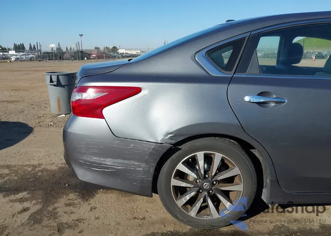 1N4AL3AP4JC234477: 44329493