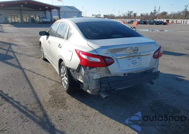 1N4AL3AP0JC161303: 44329539