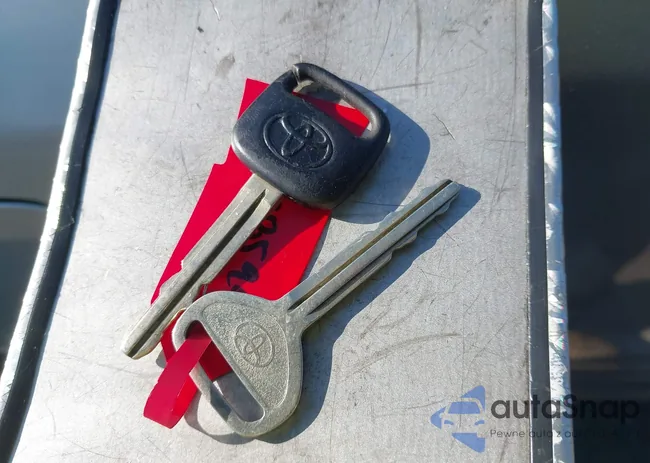 4T1BF28B91U154124: 44328599