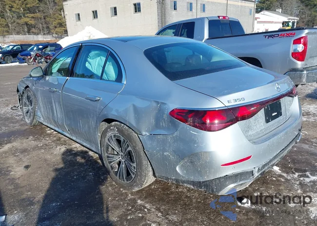 W1KLF4HB9SA146294: 44328626