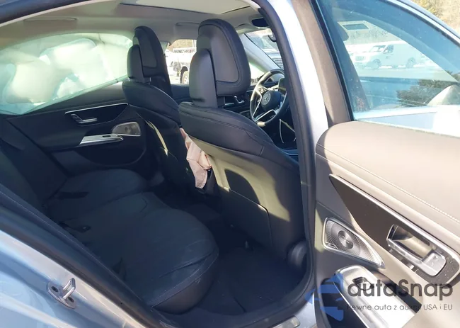 W1KLF4HB9SA146294: 44328626