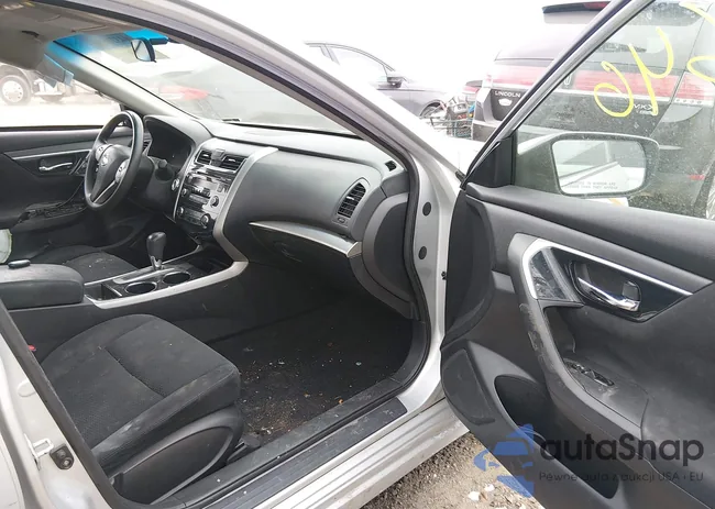 1N4AL3AP3EC180109: 44328646