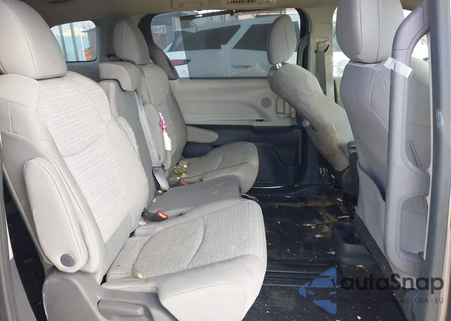 5TDBRKEC0MS073840: 44328663