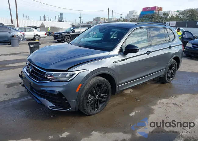 3VVCB7AX1NM132881: 44328666