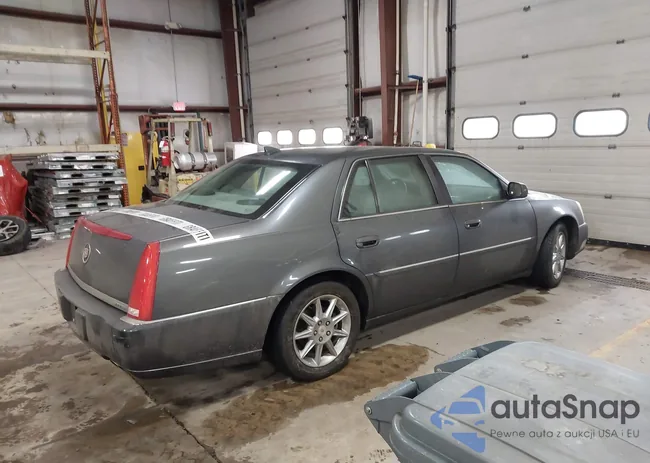 1G6KD5EYXAU138568: 44328672