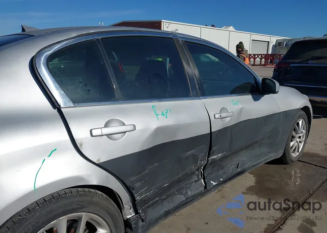 JNKBV61E08M217168: 44328689