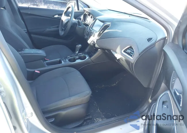 3G1BE6SM2HS587053: 44328690